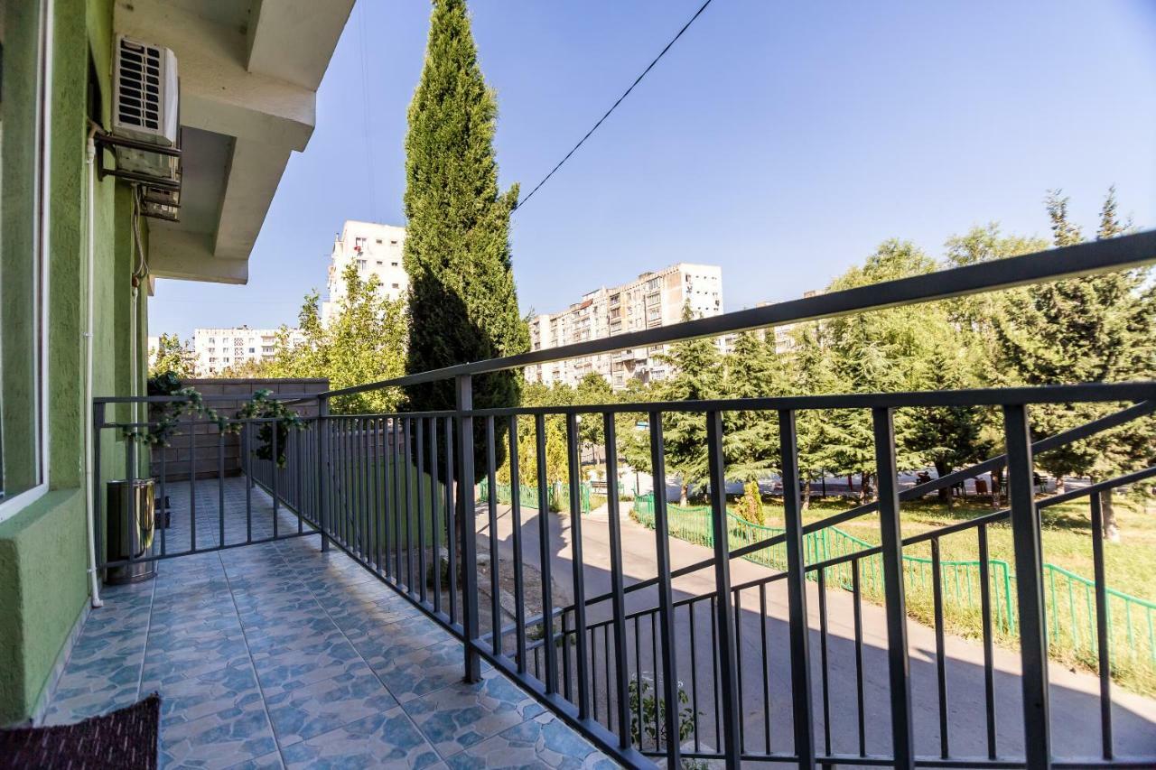 Hotel Makona Tbilisi Exterior foto